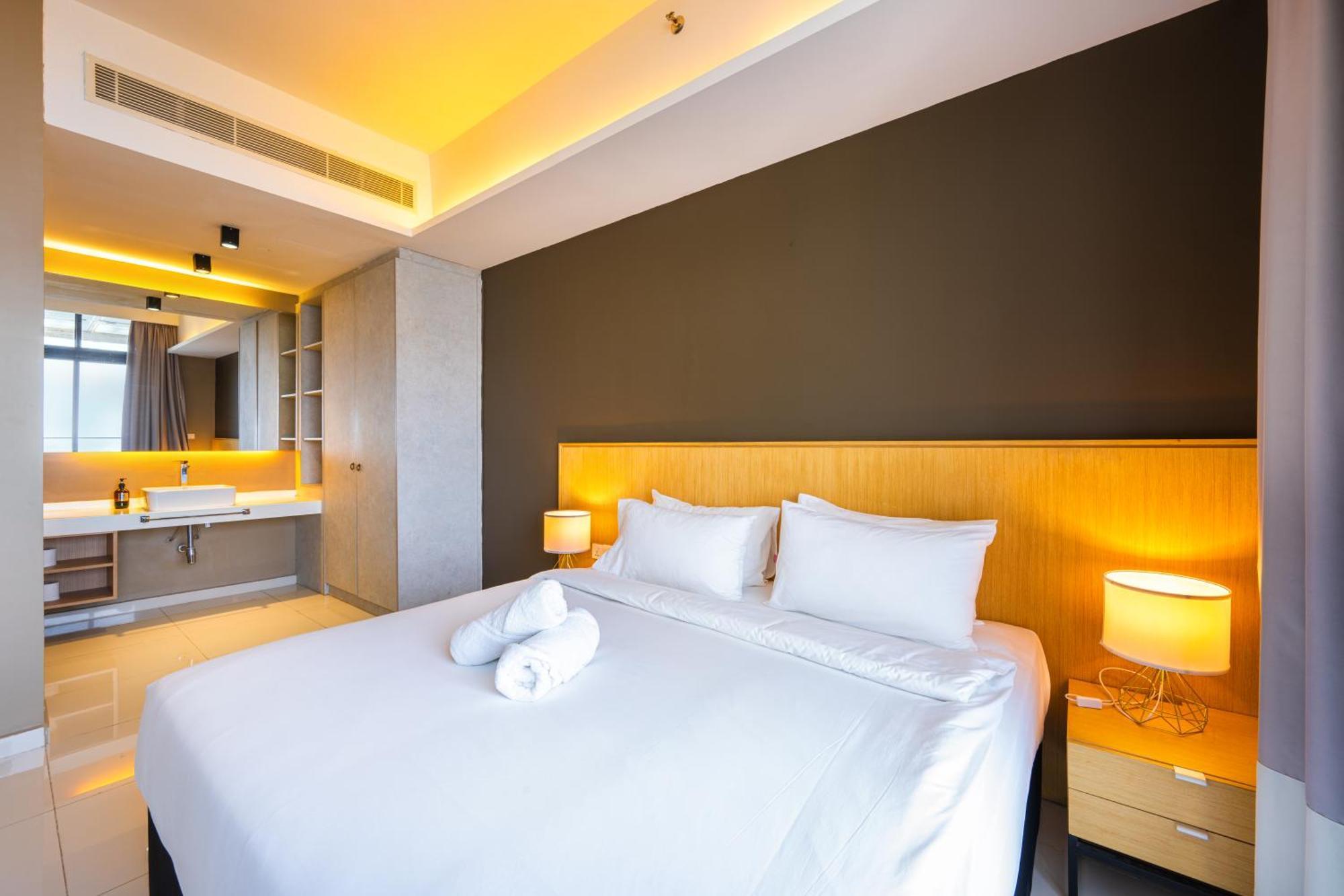 Greystone 99 Suites Малакка Экстерьер фото