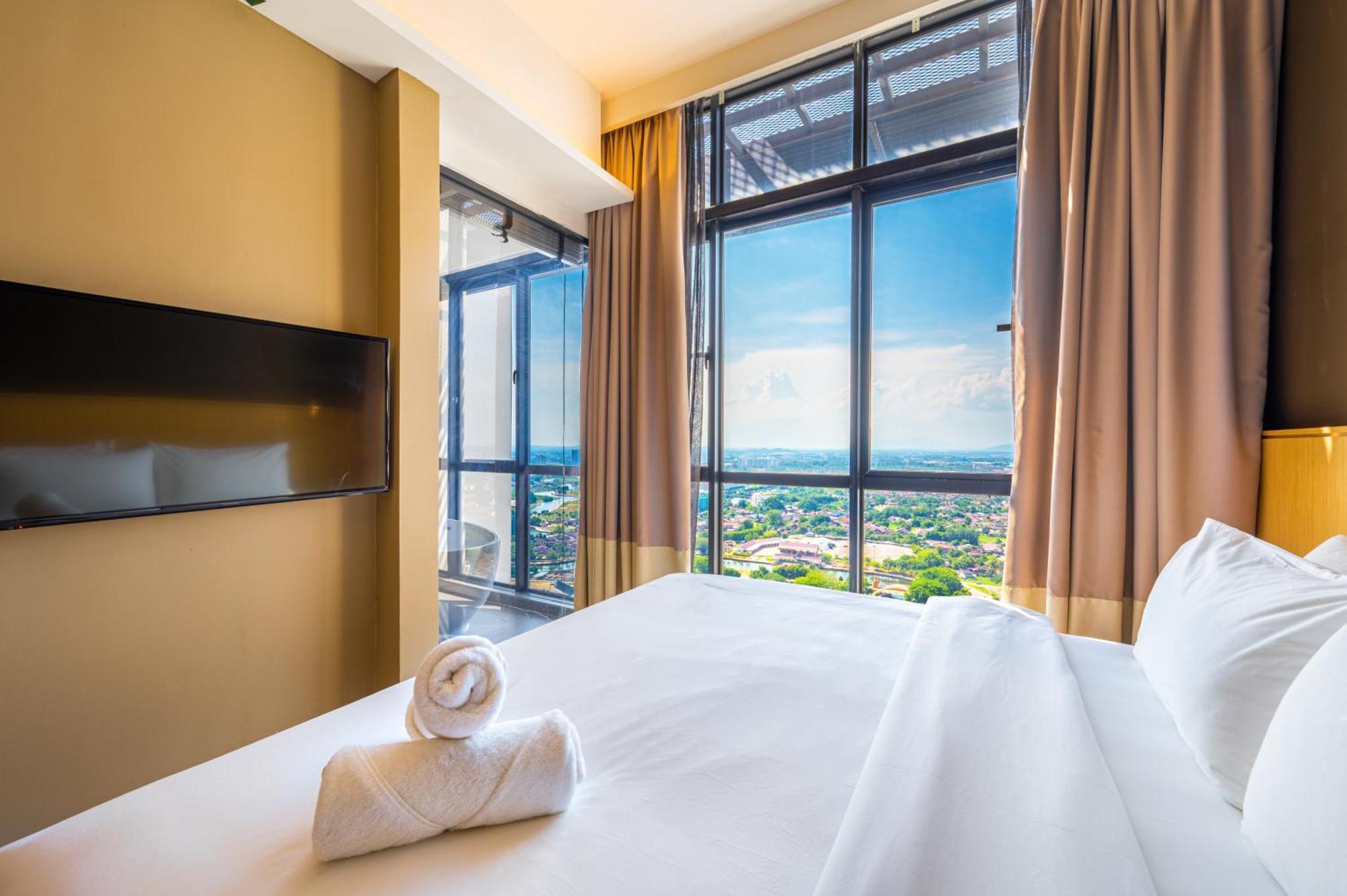 Greystone 99 Suites Малакка Экстерьер фото